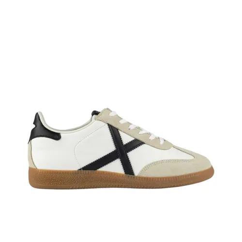 Munich - Shoes > Sneakers - White - Munich - Modalova