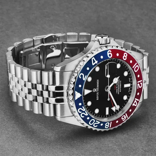 Accessories > Watches - - Revue Thommen - Modalova