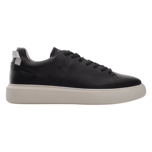 Shoes > Sneakers - - Ambitious - Modalova