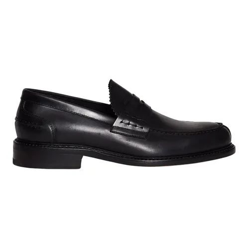 Shoes > Flats > Loafers - - Berwick - Modalova