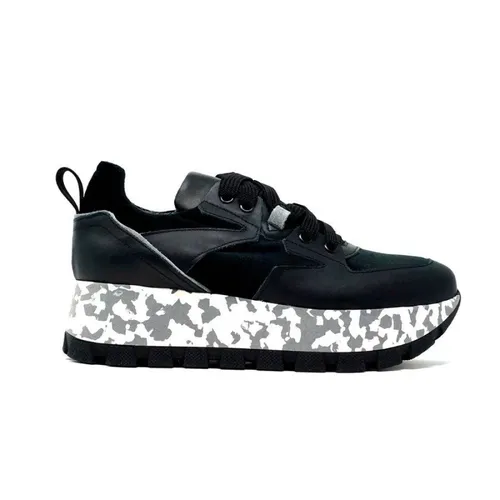 Shoes > Sneakers - - Janet & Janet - Modalova