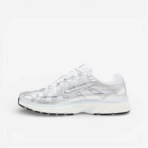 Nike - Shoes > Sneakers - Gray - Nike - Modalova