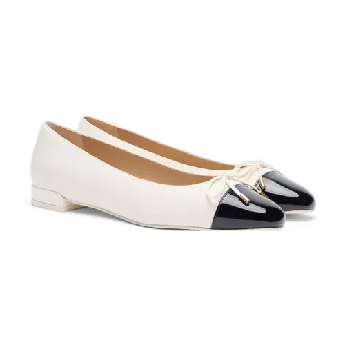 Shoes > Flats > Ballerinas - - Stuart Weitzman - Modalova