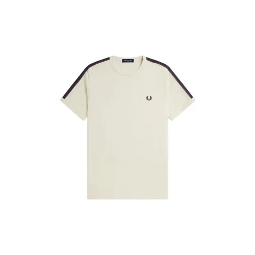 Tops > T-Shirts - - Fred Perry - Modalova