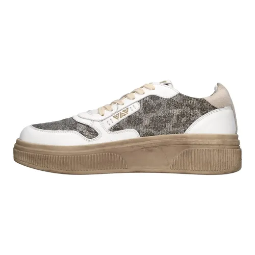 Shoes > Sneakers - - Emanuelle Vee - Modalova