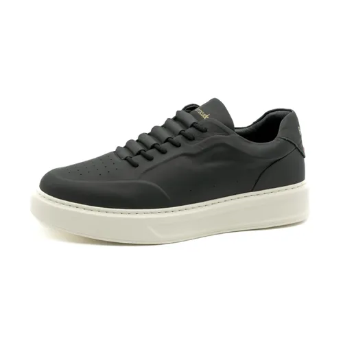 Shoes > Sneakers - - Barracuda - Modalova