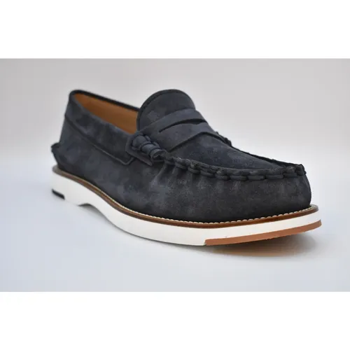 Shoes > Flats > Loafers - - Tod's - Modalova