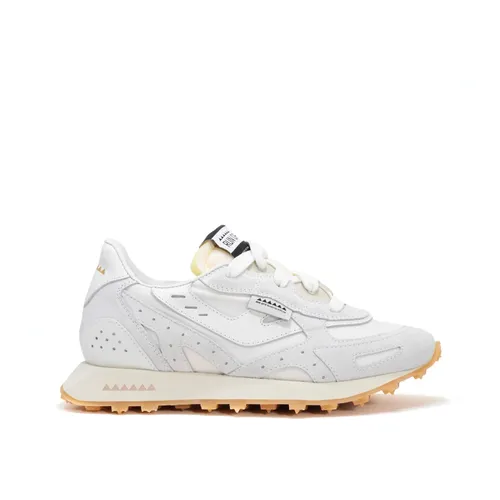 RUN OF - Shoes > Sneakers - White - RUN OF - Modalova