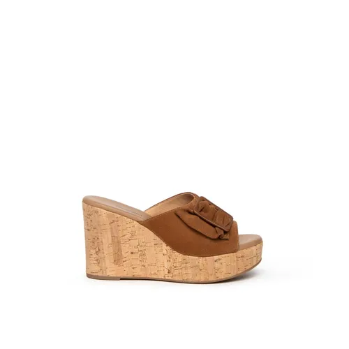 Shoes > Heels > Wedges - - Nerogiardini - Modalova