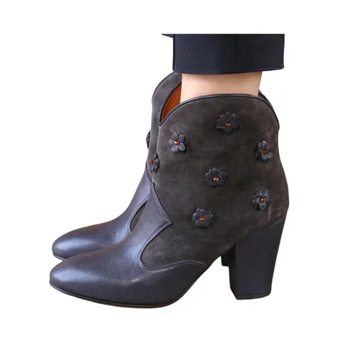 Shoes > Boots > Heeled Boots - - Chie Mihara - Modalova