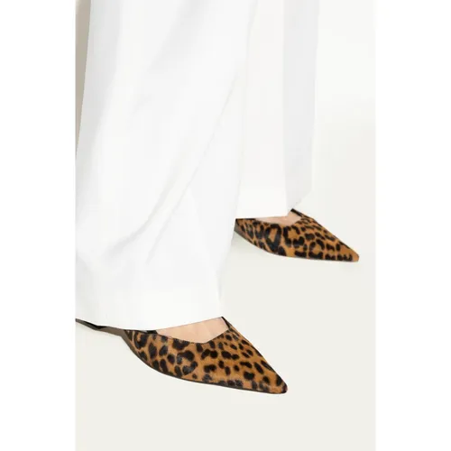 Shoes > Heels > Pumps - - Stuart Weitzman - Modalova