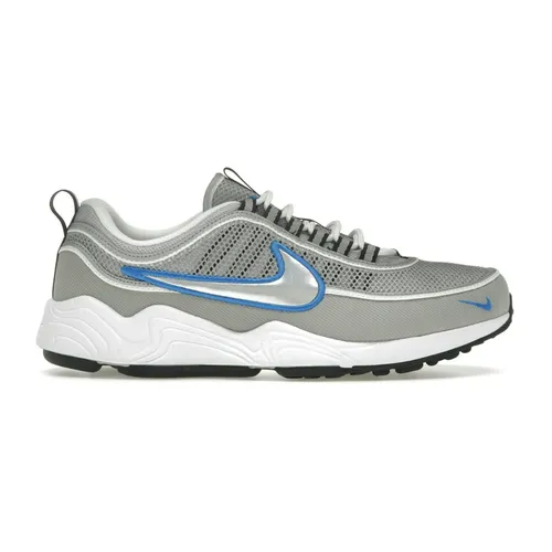 Nike - Shoes > Sneakers - Gray - Nike - Modalova