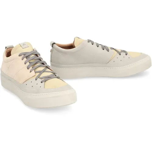 Shoes > Sneakers - - Volta - Modalova
