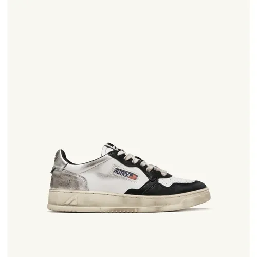 Shoes > Sneakers - - Autry - Modalova