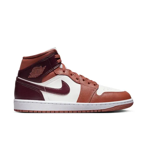 Shoes > Sneakers - - Jordan - Modalova
