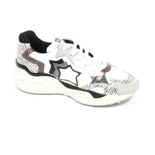 Shoes > Sneakers - - Atlantic Stars - Modalova