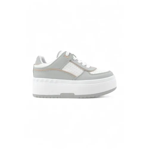 Guess - Shoes > Sneakers - Gray - Guess - Modalova