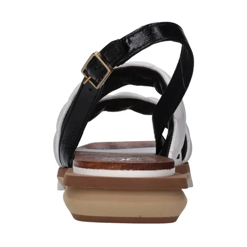 Shoes > Sandals > Flat Sandals - - Fabi - Modalova