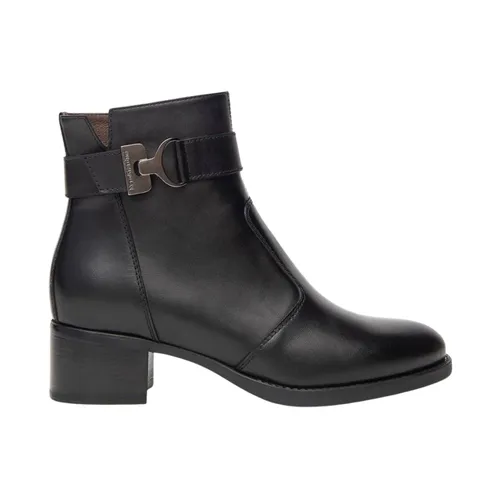 Shoes > Boots > Heeled Boots - - Nerogiardini - Modalova
