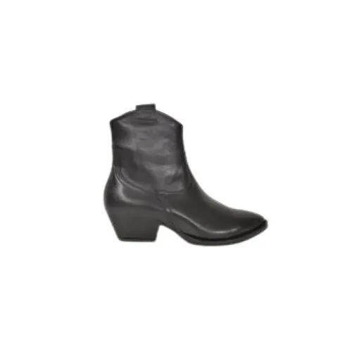 Shoes > Boots > Cowboy Boots - - Janet & Janet - Modalova