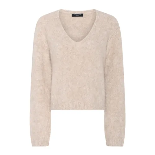 Knitwear > V-neck Knitwear - - Bruuns Bazaar - Modalova
