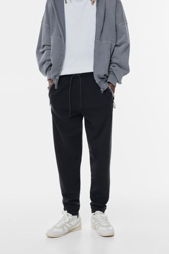 S/public/c4f9/e0bf/75d9467ab625/a8746abc114f/07675505800-A3M/07675505800-A3M.jpg?ts=1757949887133" - Apparel & Accessories > Clothing > Activewear - Modalova