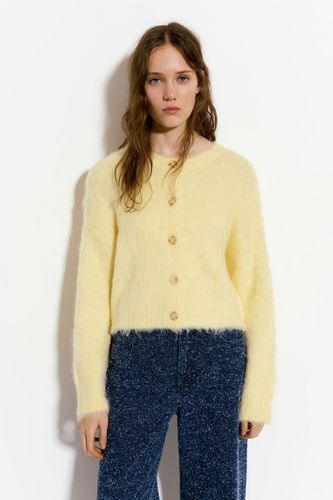 Cardigan En Maille Douce À Boutons - Pull&Bear - Modalova