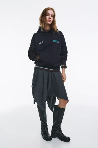 A3M.jpg?ts=1764697480222" - Apparel & Accessories > Clothing > Outerwear - Modalova