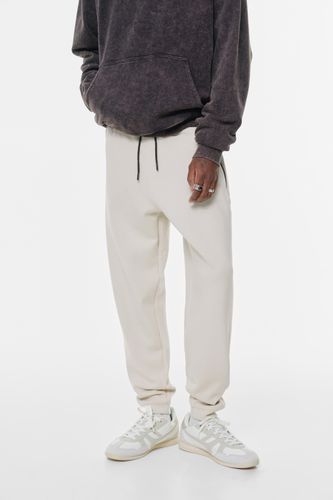 A3M.jpg?ts=1757949890979" - Apparel & Accessories > Clothing > Activewear - Modalova