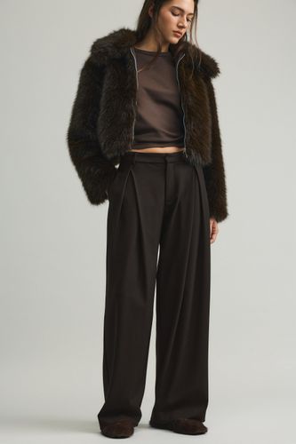 M.jpg?ts=1764755386528" - Apparel & Accessories > Clothing > Pants - Modalova