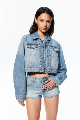 Veste En Jean Courte - Pull&Bear - Modalova