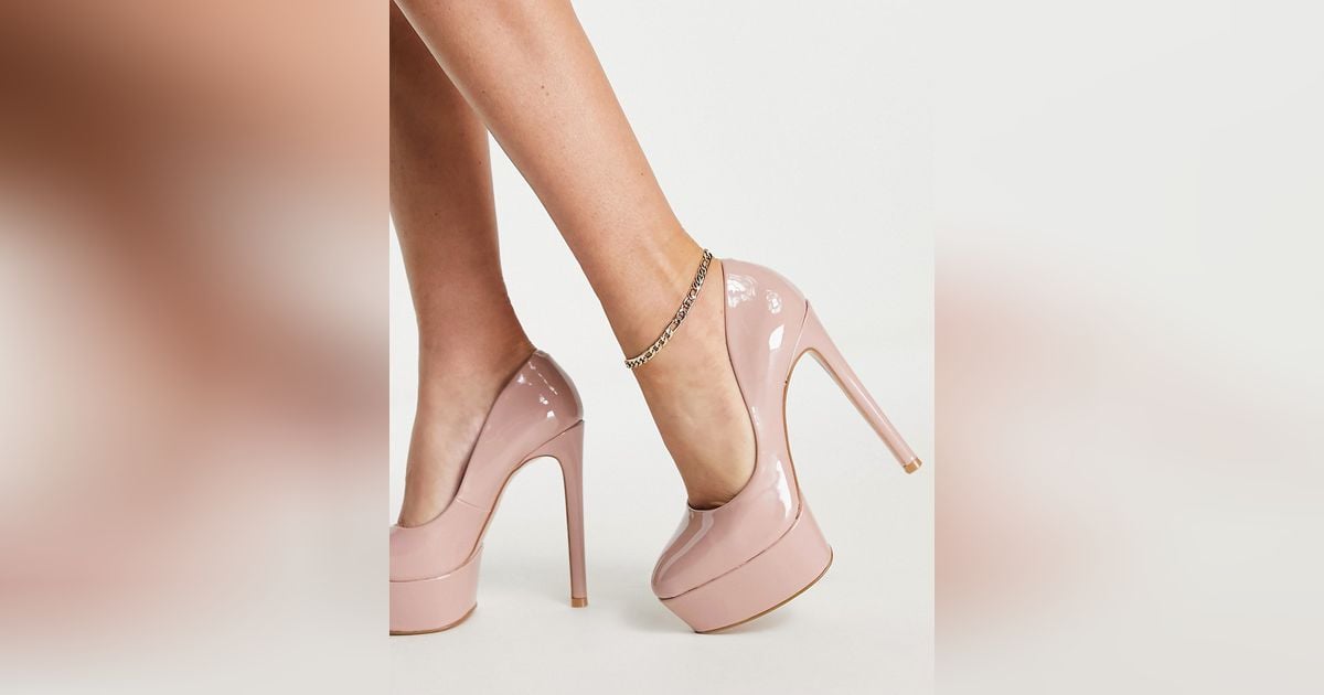 Sandales Steve Madden en coloris Rose Femme Chaussures Chaussures à talons Sandales compensées 